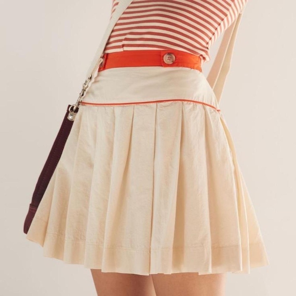Maeve by Anthropologie Cream Pleated Skirt Size 8 NWT